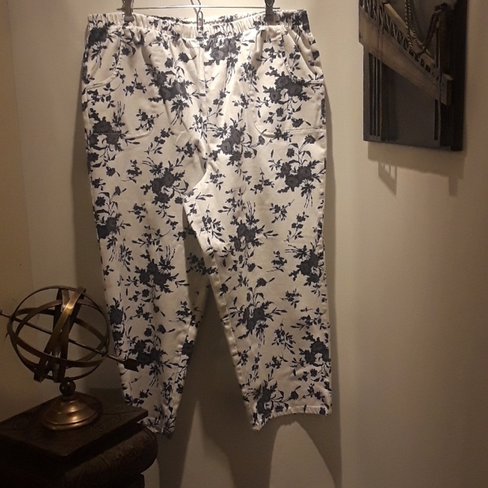 DENIM & CO. WOMAN' CASUAL PANTS SZ 1X